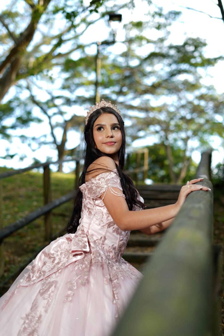 Vestido 15 años Oro Rosa moño de Moño