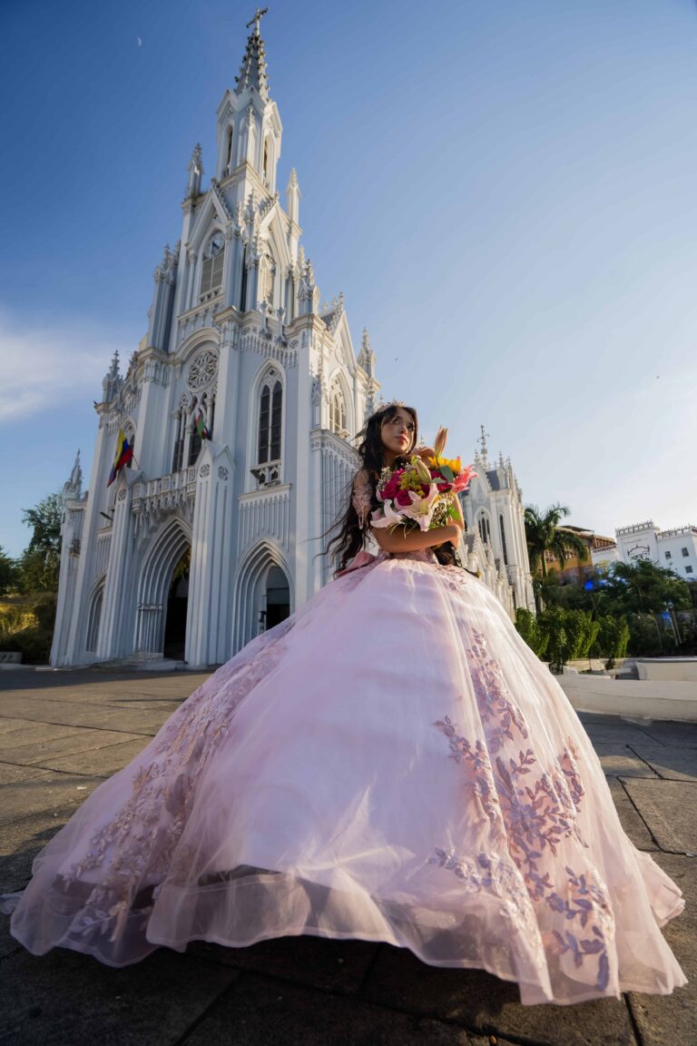 Vestido 15 años Oro Rosa moño de Moño